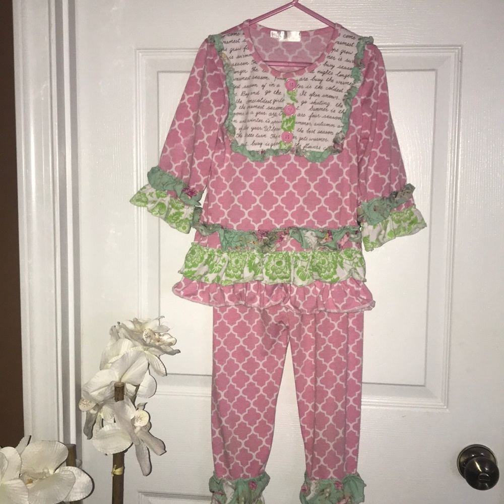 Tutu and Lulu Matching Set EUC